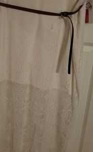 2X White lace skirt